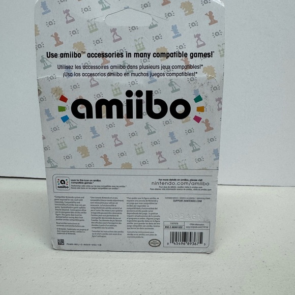 Nintendo Amiibo Link Figure - Green - Picture 2 of 3